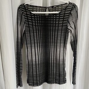 🖤Vintage // Geometric Mesh Top🖤